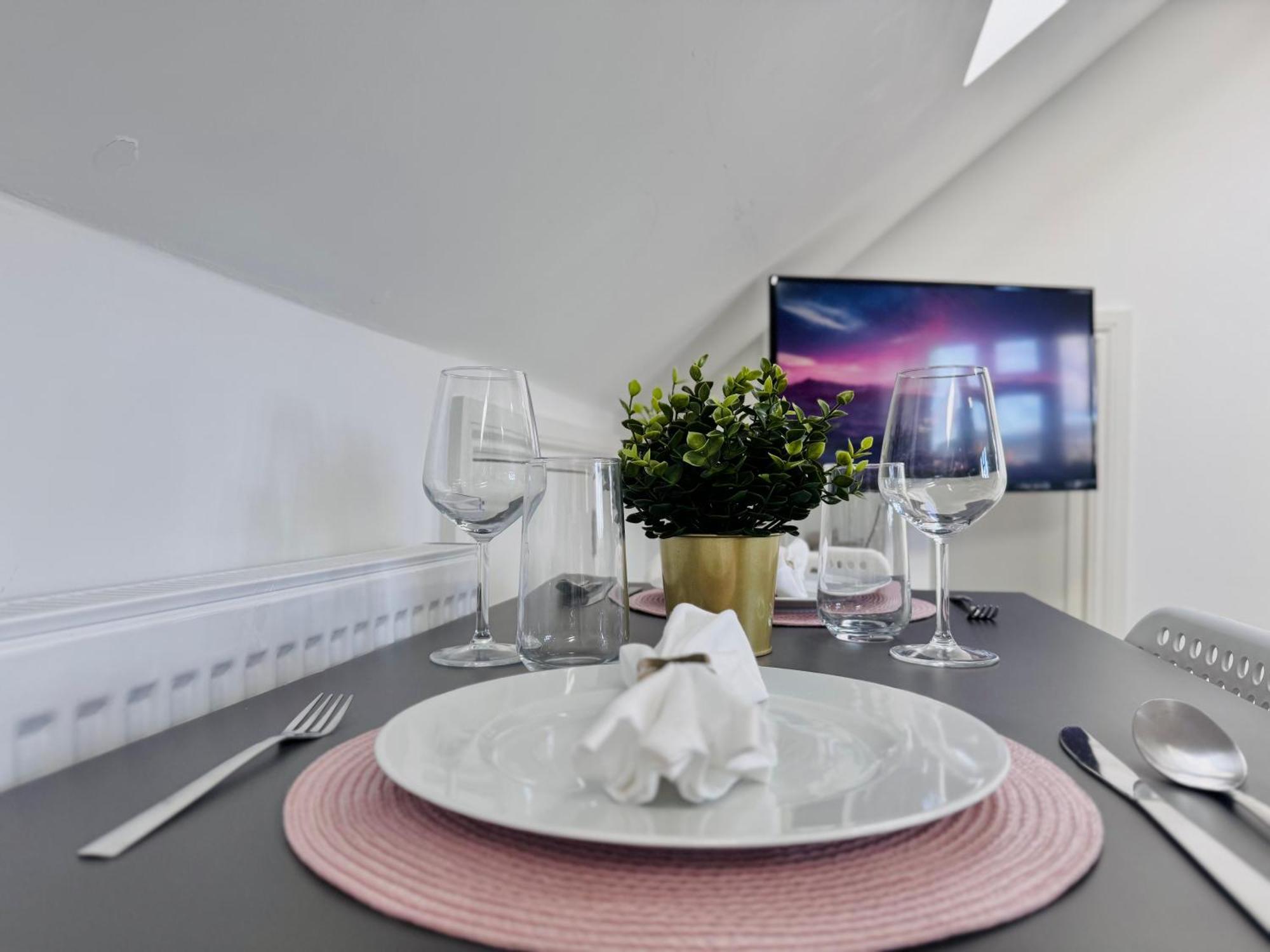 Bright Studio Loft 30Min To Central London Ngoại thất bức ảnh