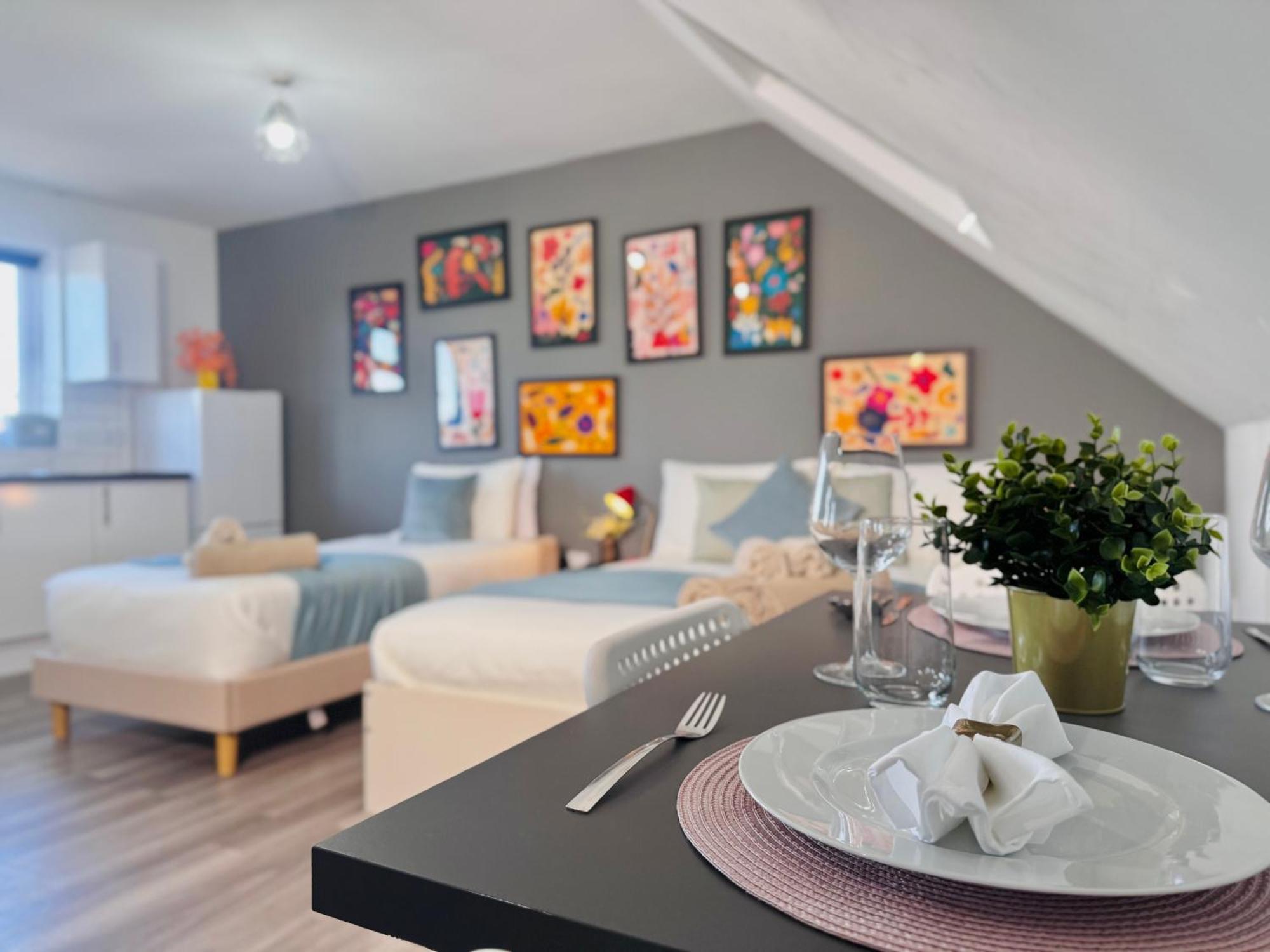 Bright Studio Loft 30Min To Central London Ngoại thất bức ảnh